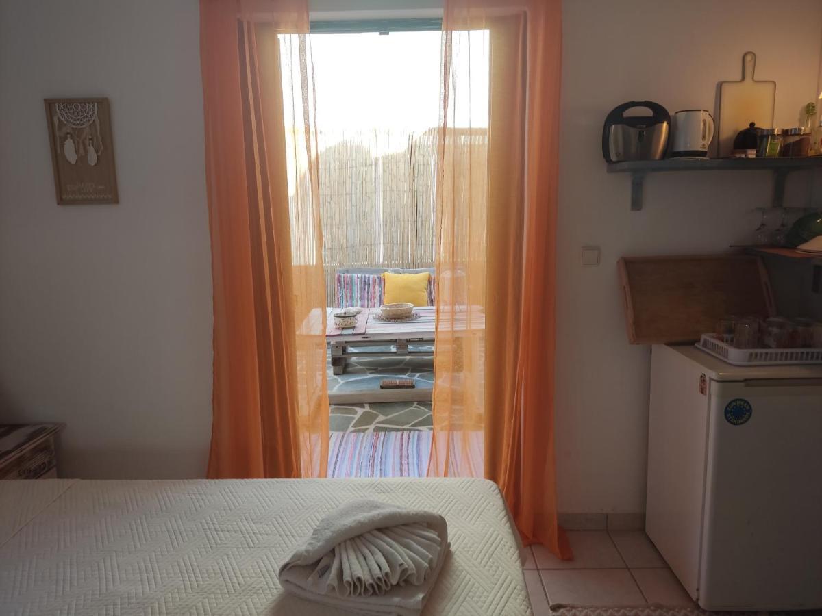 Votsalon Beach House Katastarion Bagian luar foto