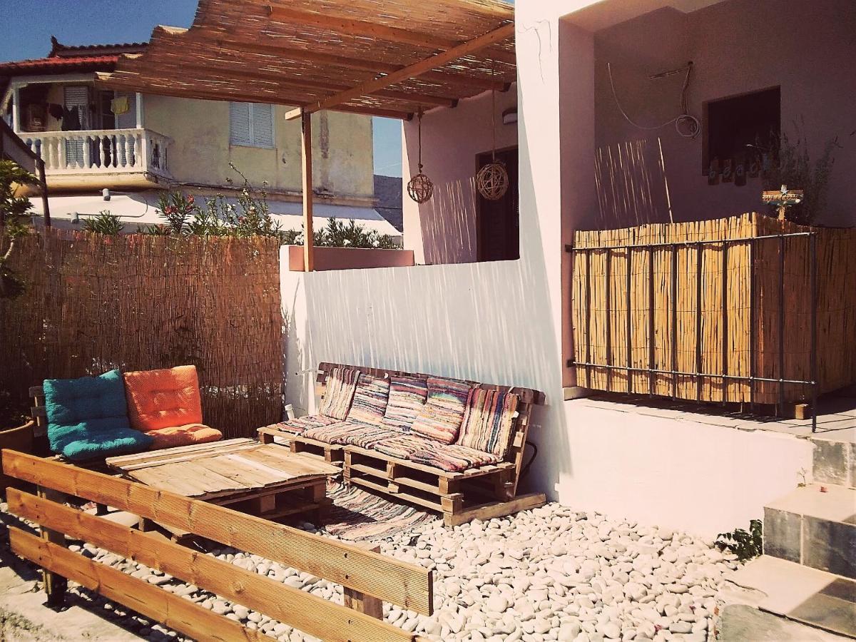 Votsalon Beach House Katastarion Bagian luar foto